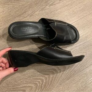 Montego Bay Club Black Leather Sandals Size 8.5 Wide